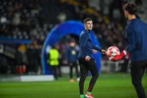 开云体育官网-斯基拉：佩尼亚准备续约至2027年，随后巴萨将把他租借给科莫