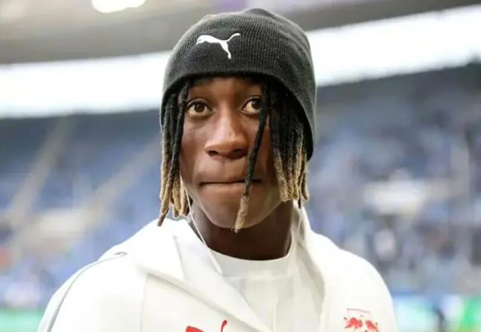 开云官网-莱比锡为迪奥曼德标价1亿欧元，拜仁或退出竞争|德国|德国天空体育|球员转会市场|拜仁慕尼黑|格瓦迪奥尔_新浪体育_新浪新闻